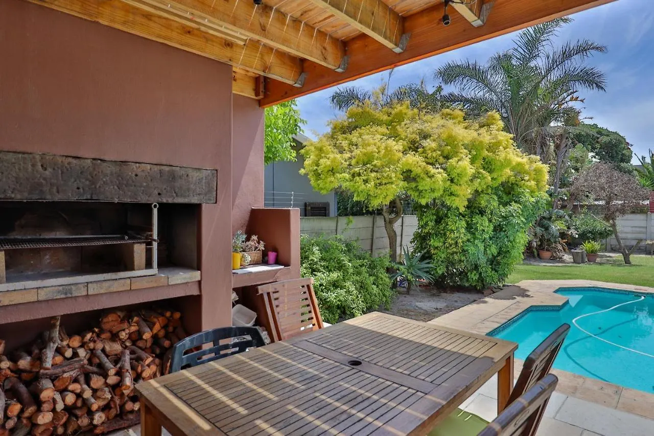 Fairview Crescent 03 By Ctha Villa Cape Town 0*,  South Africa