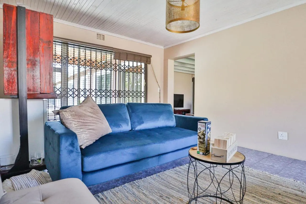 Fairview Crescent 03 By Ctha Villa Cape Town